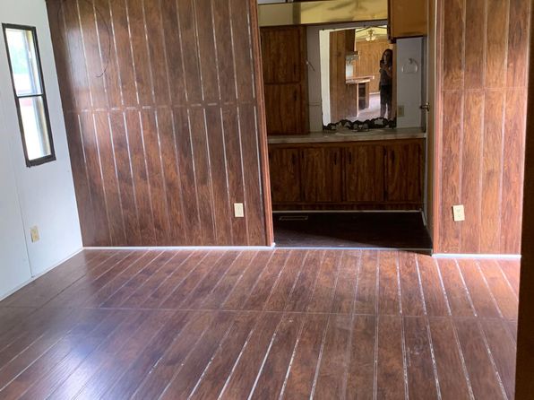 (undisclosed Address)