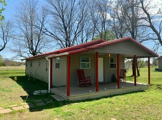 401 S 11th St, Coal Hill, AR 72832