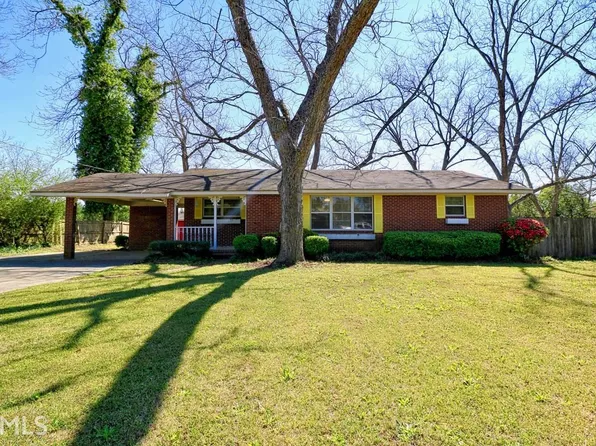 120 Francis Ave, Swainsboro, GA 30401