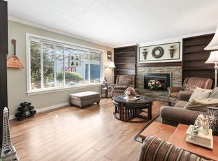 22991 126th Ave, Maple Ridge, BC V2X 0S7