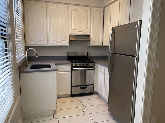 4th image of 1445 Eddy St #14