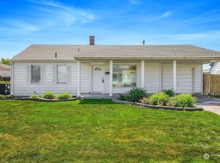 229 W Loop Dr, Moses Lake, WA 98837