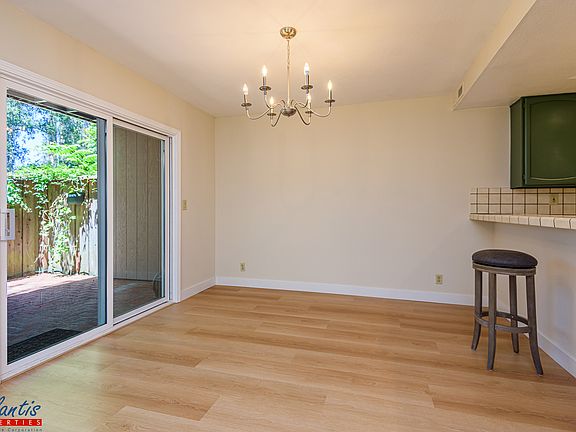 5th image of 2931 Leotar Cir