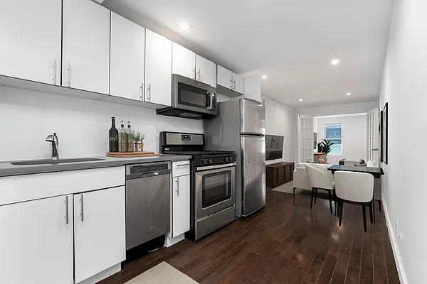 Rented by Platinum Properties | media 16