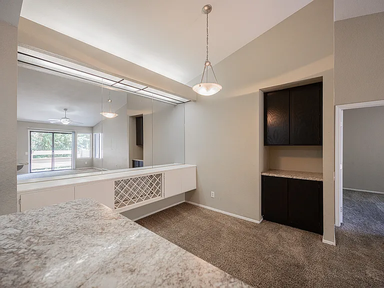 2035 S Elm St #223 — Photo 6