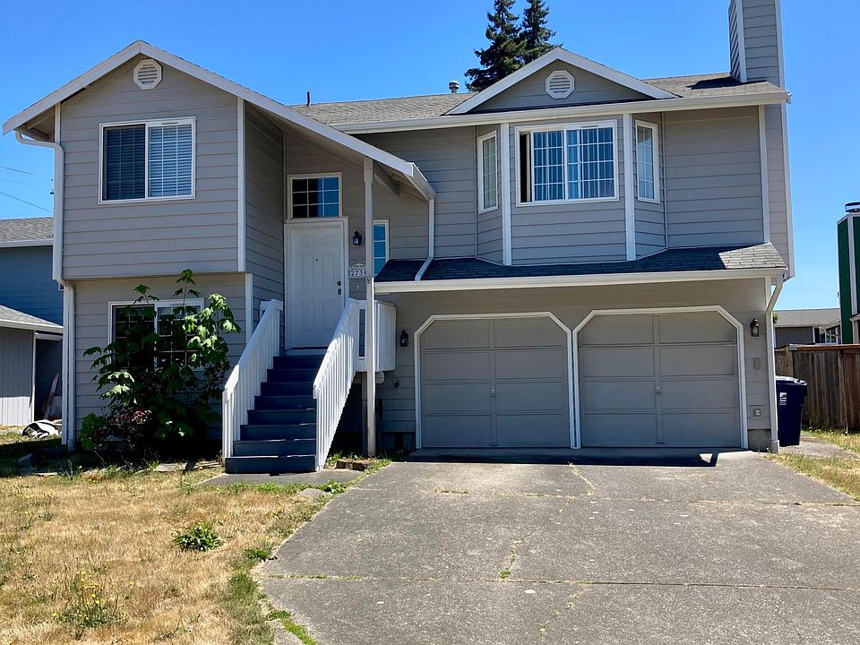 1st image of 2739 Highline Pl NE