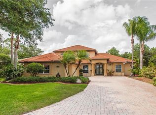5652 Eastwind Dr, Sarasota, FL 34233