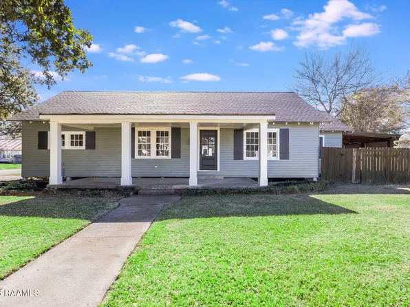 301 3rd St, Abbeville, LA 70510