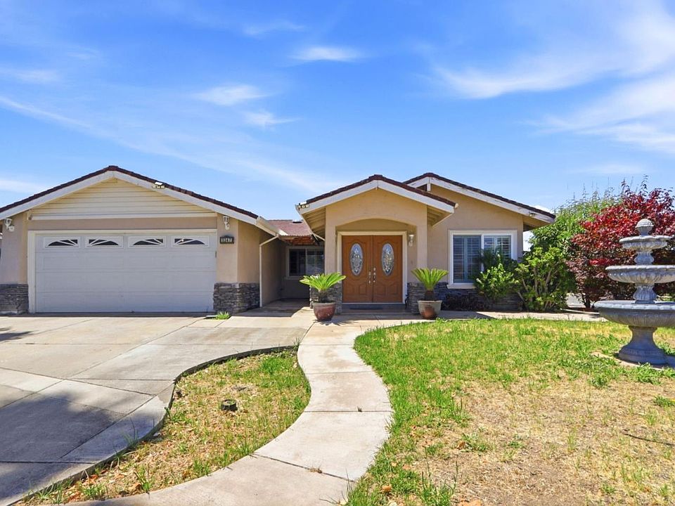 1st image of 1347 Bertland Ct