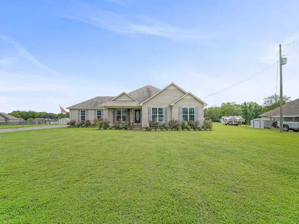 97 Wells Lee Rd, Flintville, TN 37335