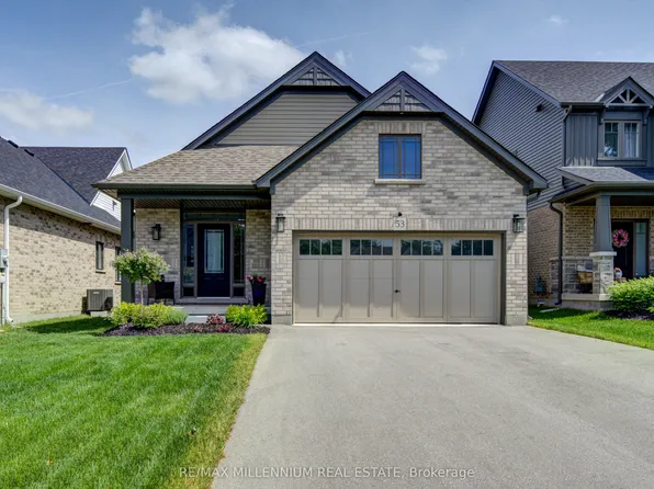 53 Uplands Dr, Grey Highlands, ON N0C 1H0
