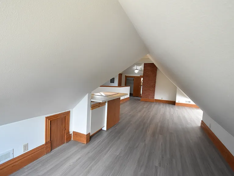 1929 Walnut St #3 — Photo 10