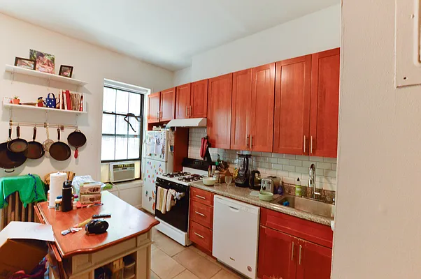 Rented by Douglas Elliman | media 9