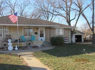 1414 N Kuney St, Abilene, KS 67410