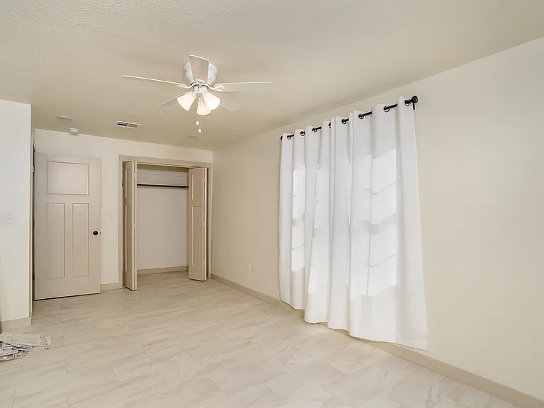 807 W Bennett Dr — Photo 22