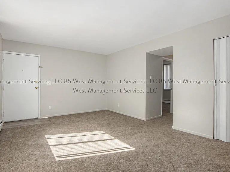 120 Leonard St NE — Photo 25
