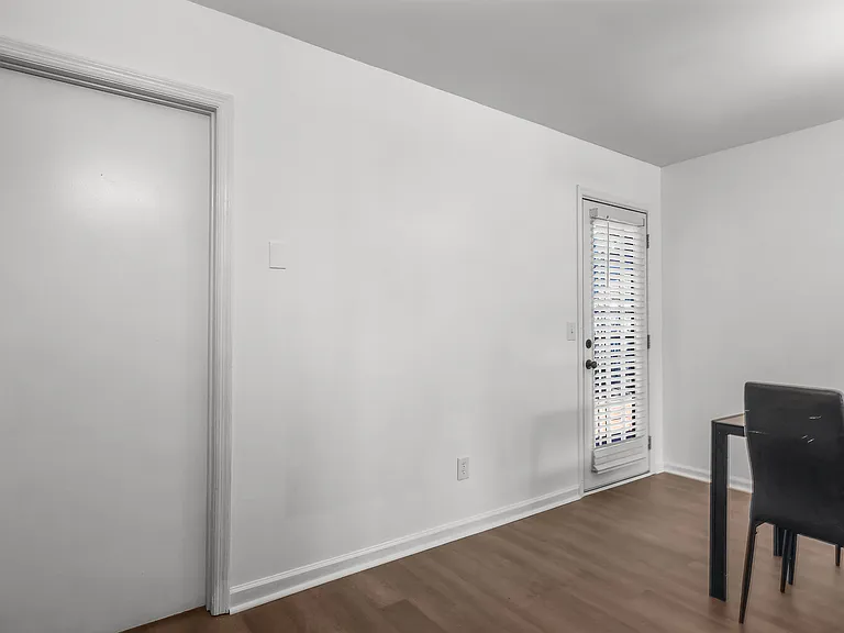 783 Inwood Dr — Photo 15