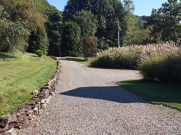 4th image of 1201 Cathey Cove Rd