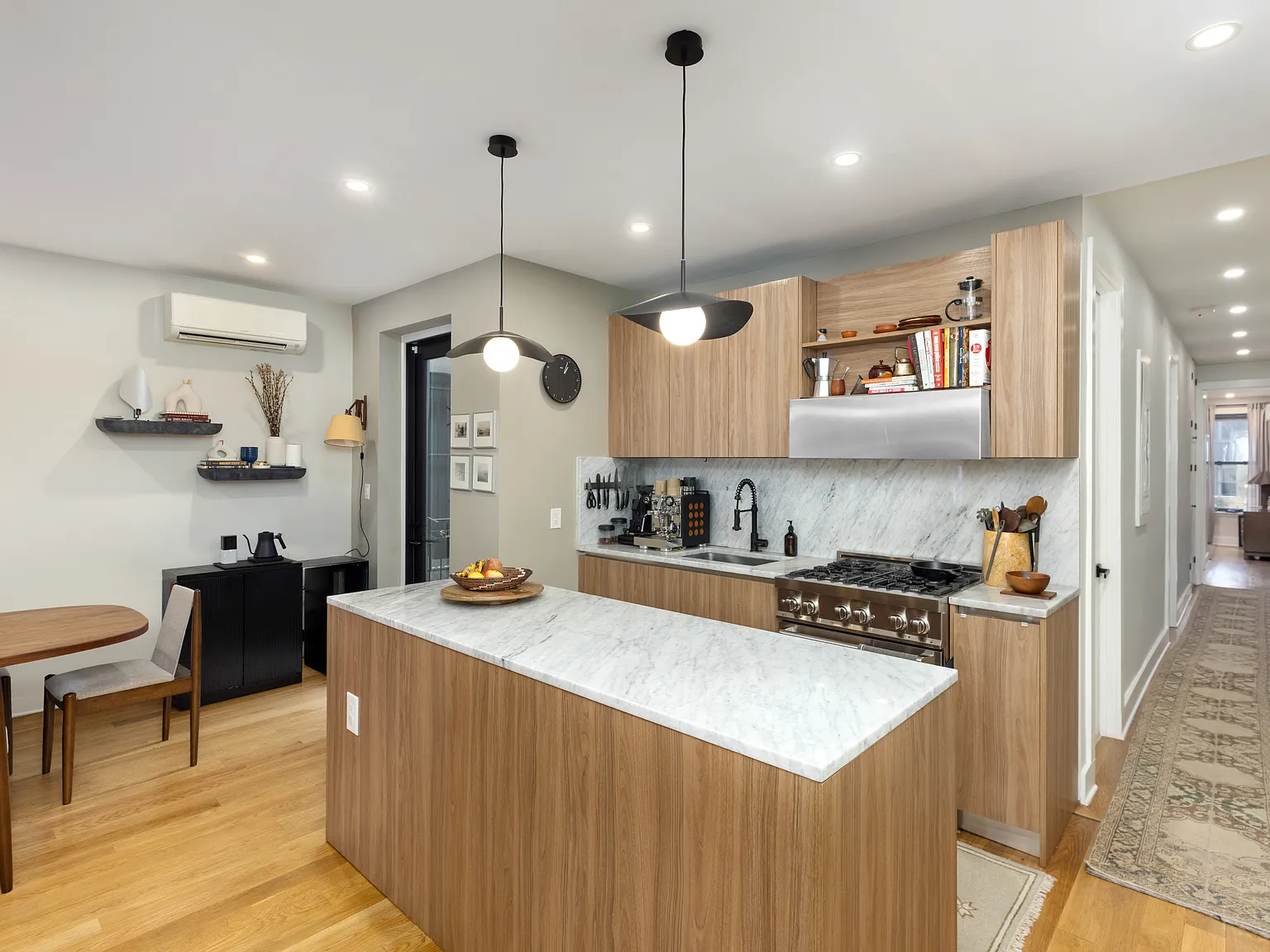 917 Saint Marks Ave — Photo 3