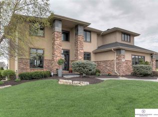 3605 S 203rd St, Omaha, NE 68130