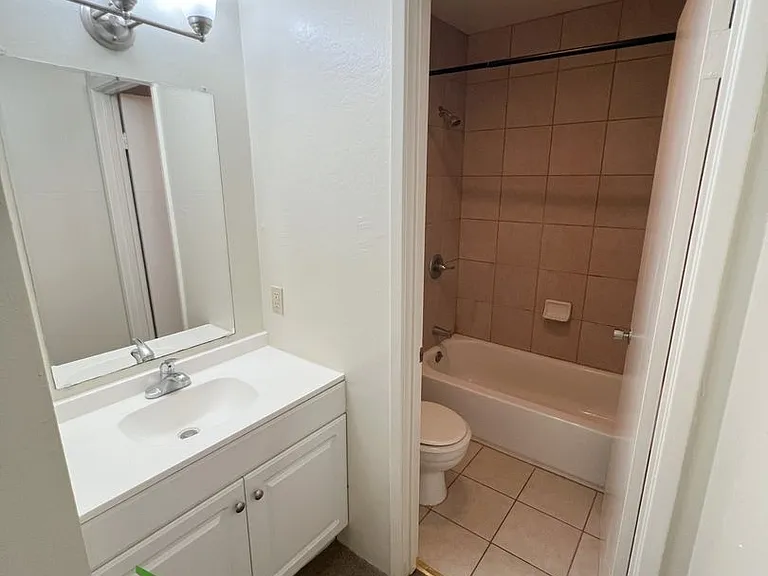 930 Kiely Blvd #G — Photo 16