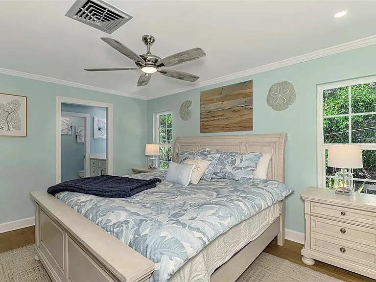 307 Avenida De Paradisio — Photo 27