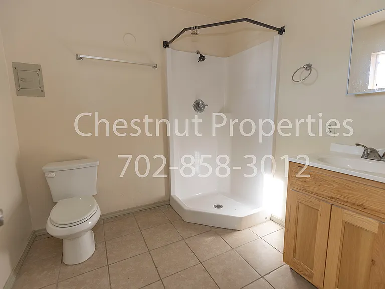1205 Cherry St #B — Photo 16
