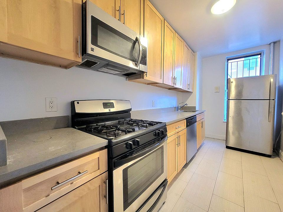 1st image of 24 W 111th St #2D