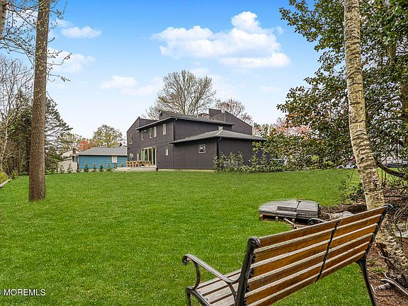 5th image of 23 Middlebrook Drive