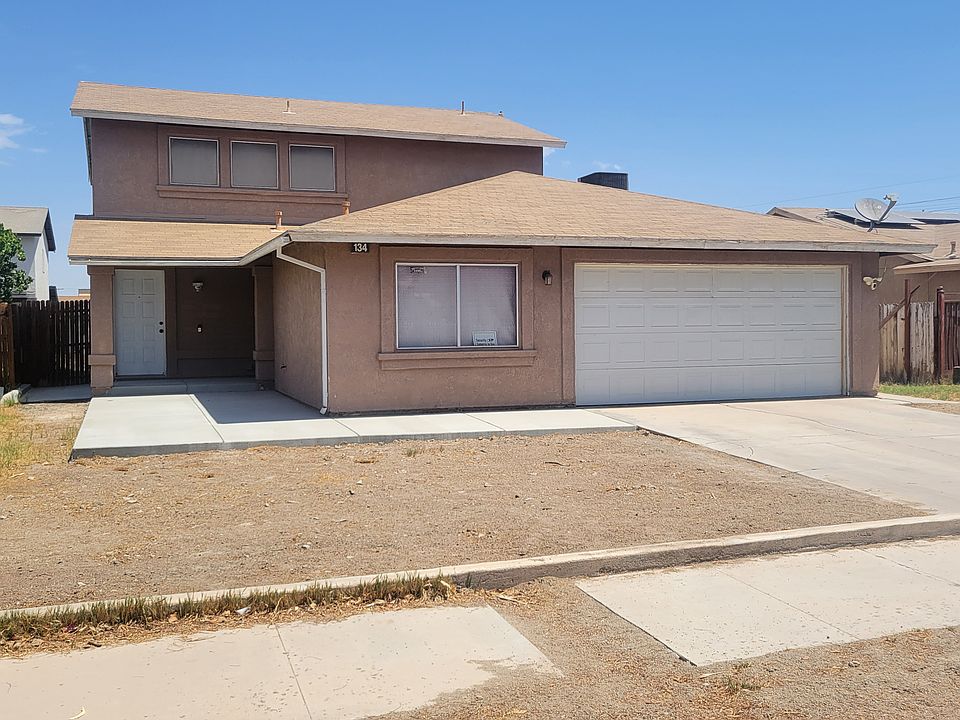 1st image of 134 Smoketree Dr
