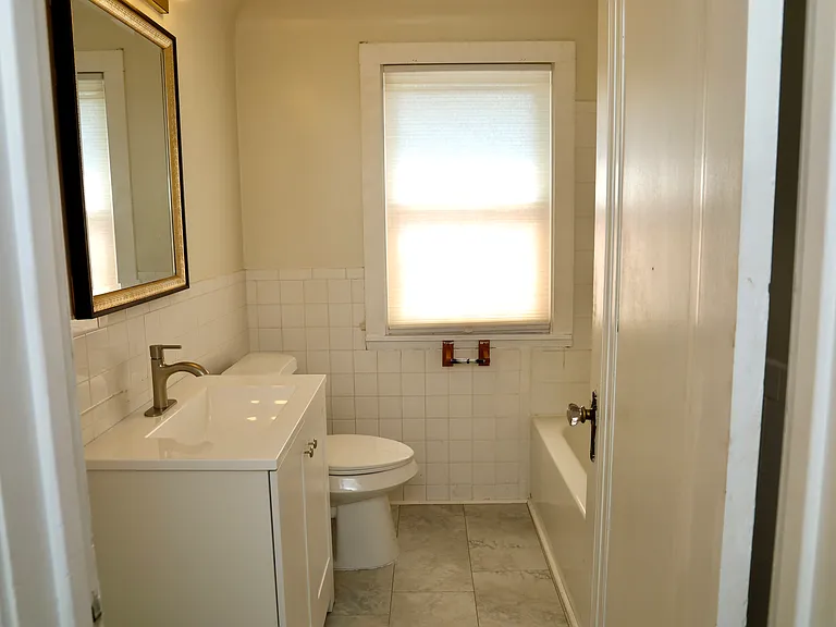 4200 Milford Ave #1 — Photo 15