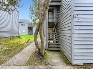 6745 SW Scholls Ferry Rd APT 21, Beaverton, OR 97008