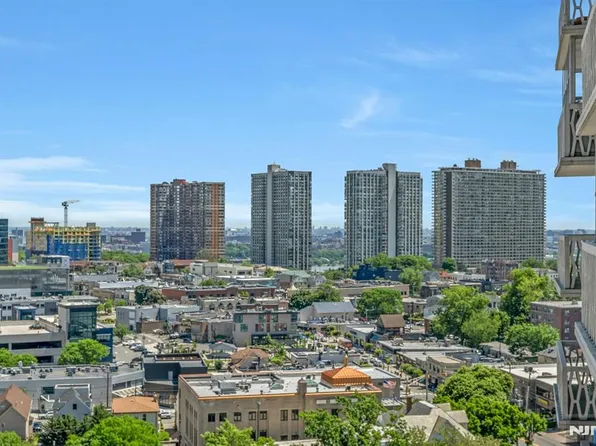2000 Linwood Ave APT 15P, Fort Lee, NJ 07024