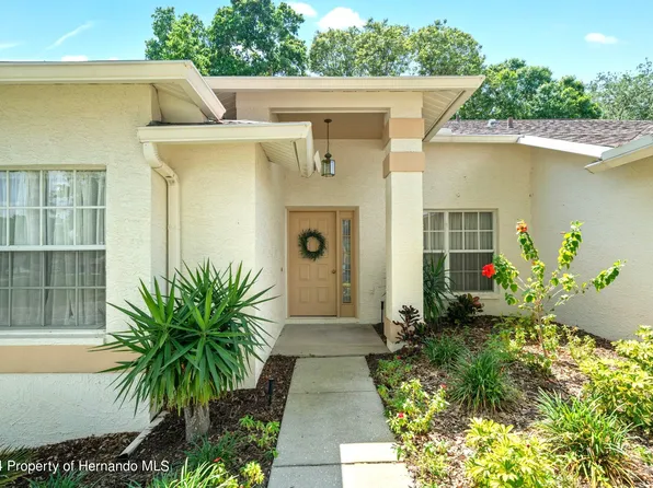7450 Hidden Hills Dr, Spring Hill, FL 34606
