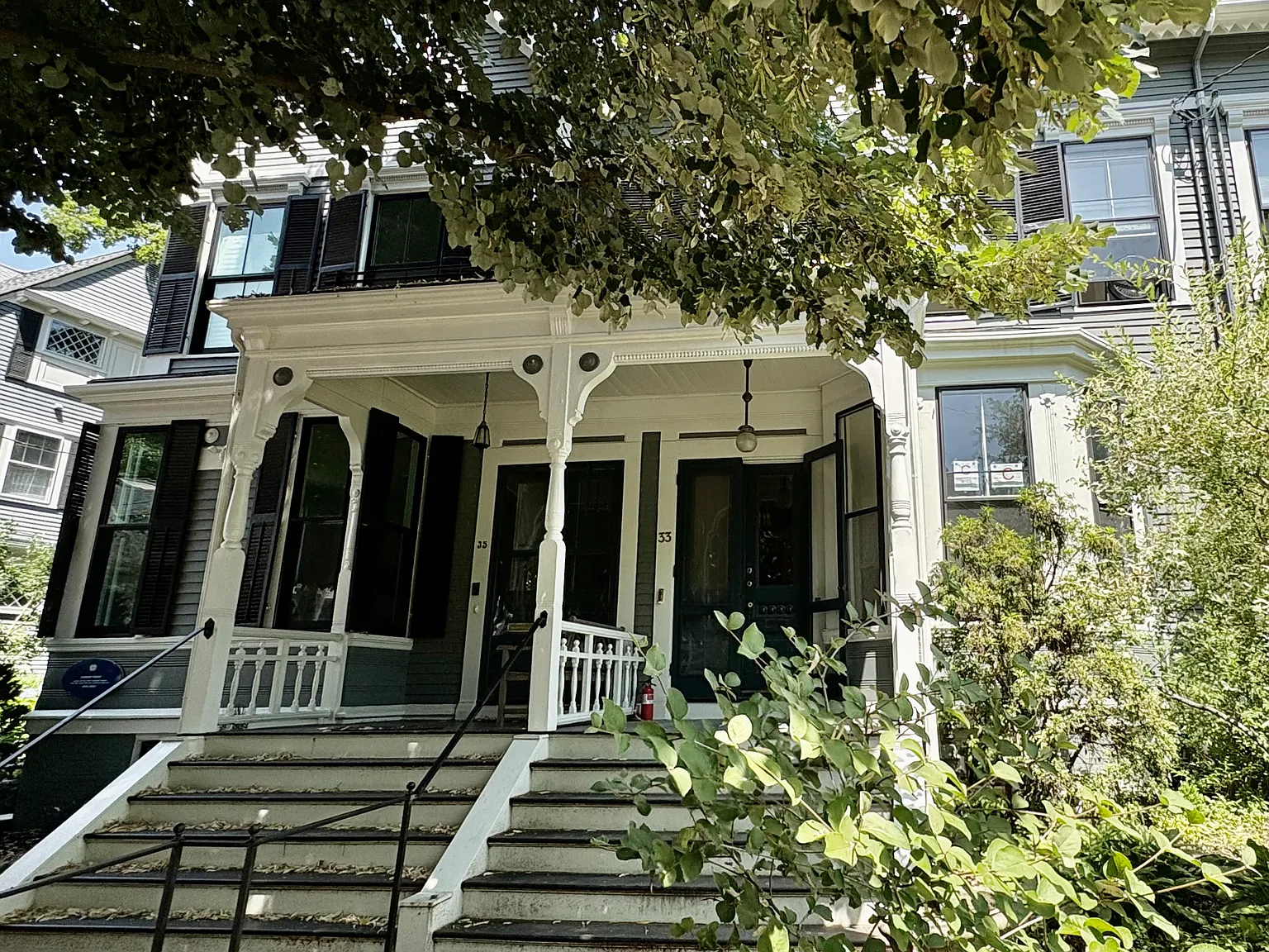 5 bed, 3.5 bath, 2507 sqft, $10,000 — Photo 1