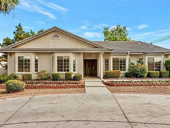 2nd image of 7245 W Verde Way