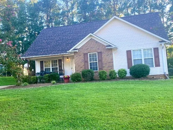 318 E Myles Ln, Spartanburg, SC 29303