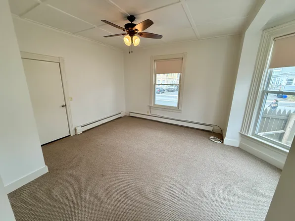 70 Elizabeth St #A, Pittsfield, MA 01201