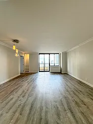 311 East 38th Street, #23B