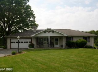 451 Coldspring Rd, Fayetteville, PA 17222