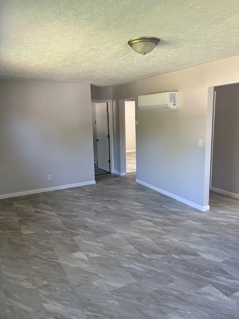 1010 Spring St — Photo 4