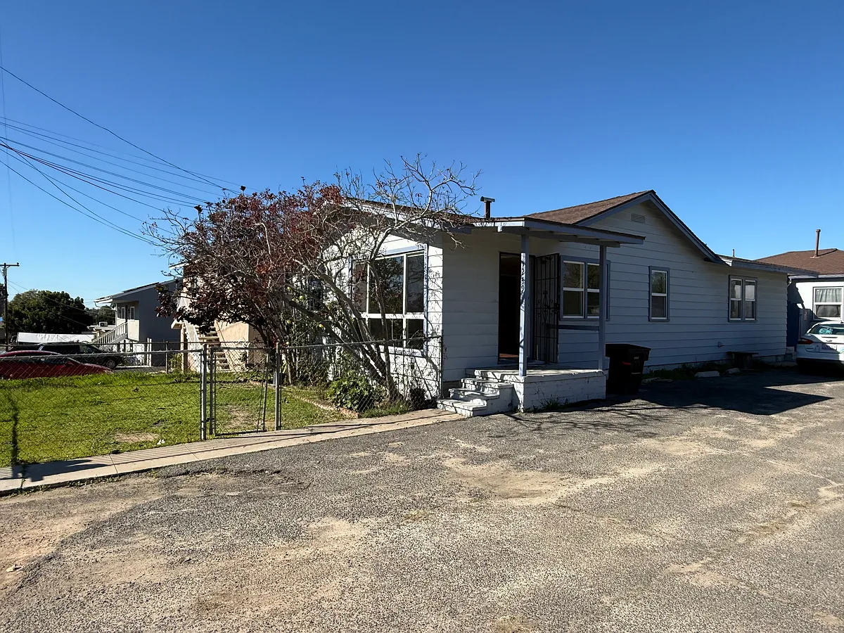 Building Photo - 1249 Tobias Dr