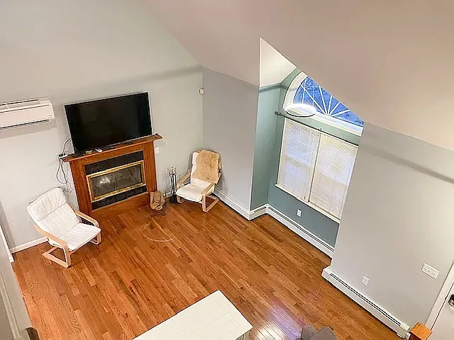 3 bed, 1746 sqft, $2,200 — Photo 3