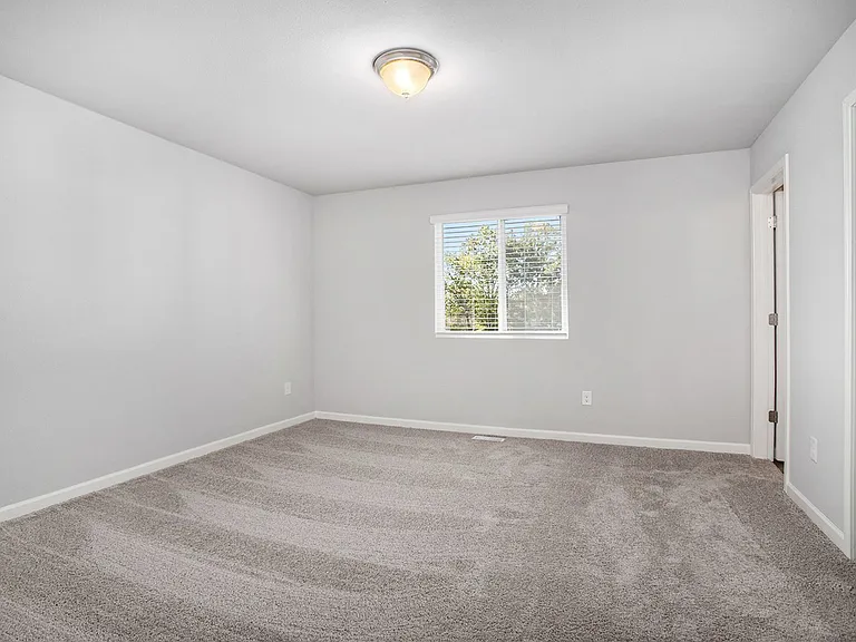 8222 Crestbrook Ct — Photo 18