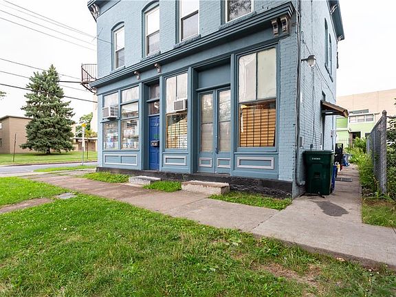 5th image of 826 N Townsend St