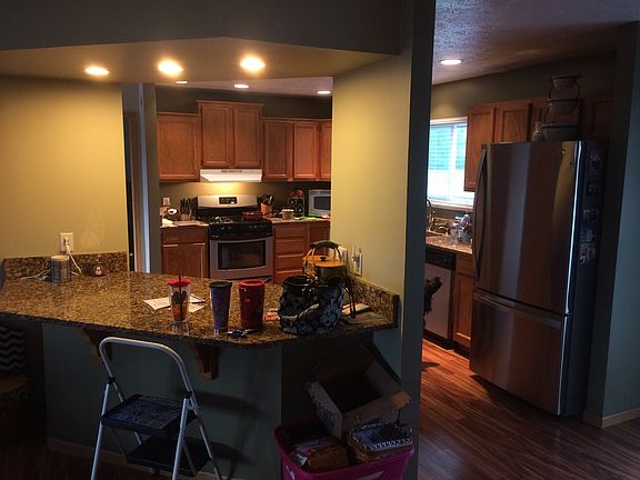 2nd image of 604 Somerset Dr