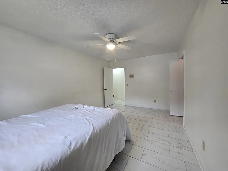 77 Northlake Rd — Photo 40