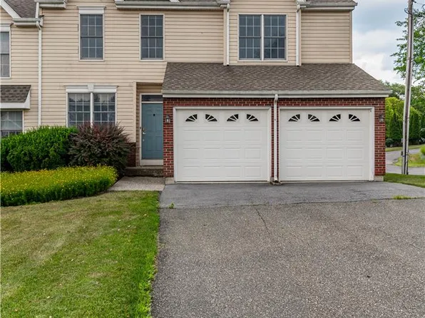 2250 W Mosser St, Allentown, PA 18104