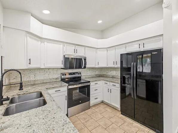 9033 W EL CAMINITO Drive, Peoria, AZ 85345