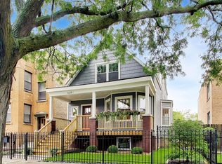 3228 W Warner Ave, Chicago, IL 60618